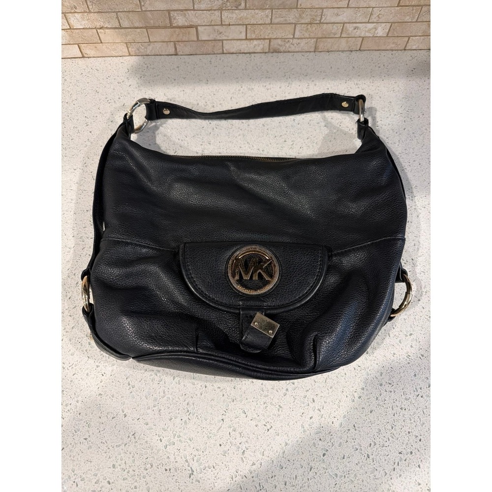 Michael Kors Fulton Shoulder Bag‎ Pebbled Leather